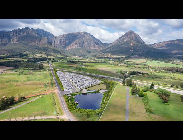 3 BEDROOM HOUSE FOR SALE IN PAARL SOUTH